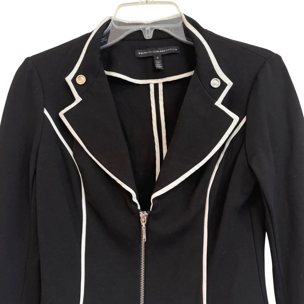 White House Black Market Black White Contrast Piping Zip Front Jacket Size 0